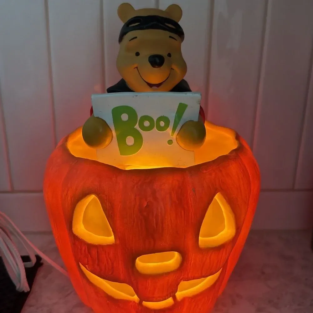 Vintage Winnie The Pooh Halloween Pumpkin Jack O Lantern Disney 11
